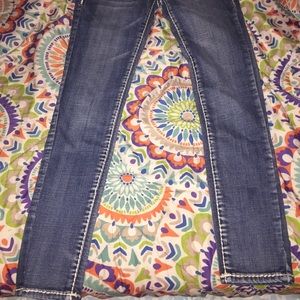 Light blue skinny jeans